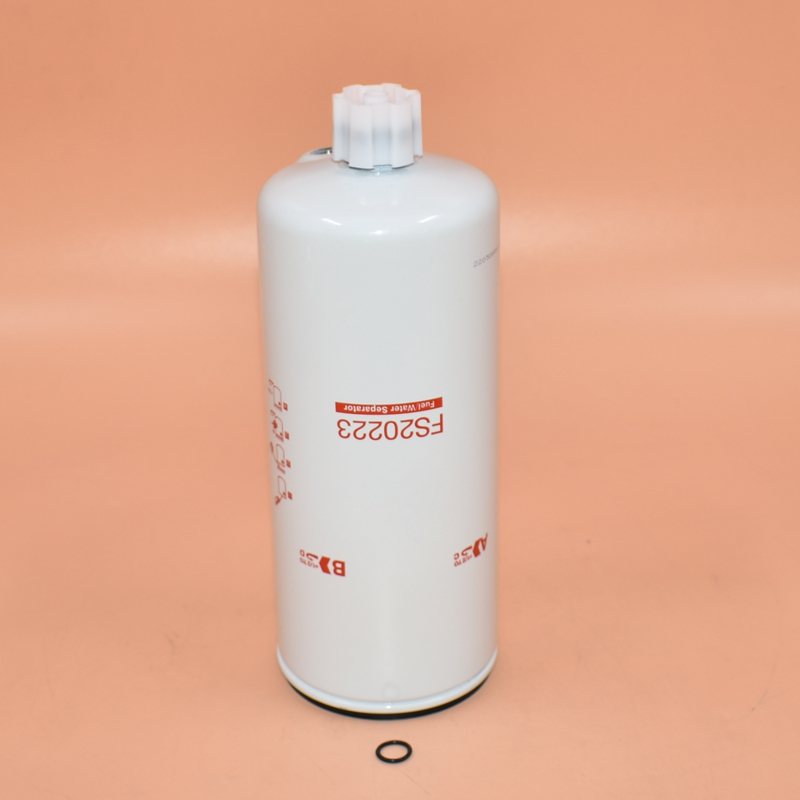thumbnail image 2 of Fleetguard FS19763 Fuel Water Separator – Pack Of 3 2 of 5