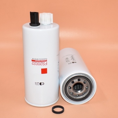 FS20022 Fleetguard Fuel Water Separator 
